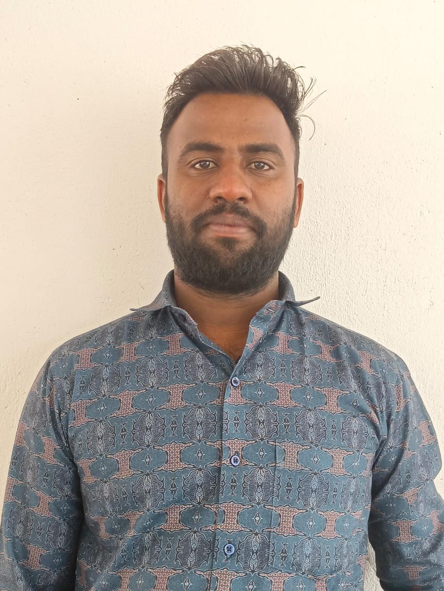 Hadiyal Dharmesh Pitambar bhai